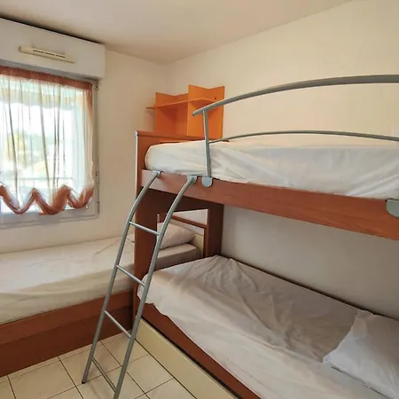 Lovely Spacious Nest In Port Apartamento