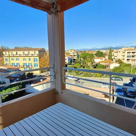 Daire Lovely Spacious Nest In Port *